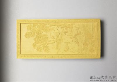 图片[2]-Yellow inkstick from a set of imperially commissioned “Collective Celebrations of a Myriad Springs”, Qing dynasty, Jiaqing reign (1796-1820)-China Archive